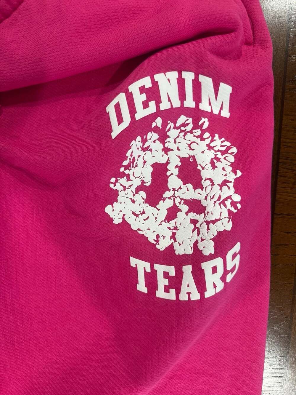 Denim Tears University Sweatpants Pink White Wreath Logo Joggers Size L - Picture 11 of 11